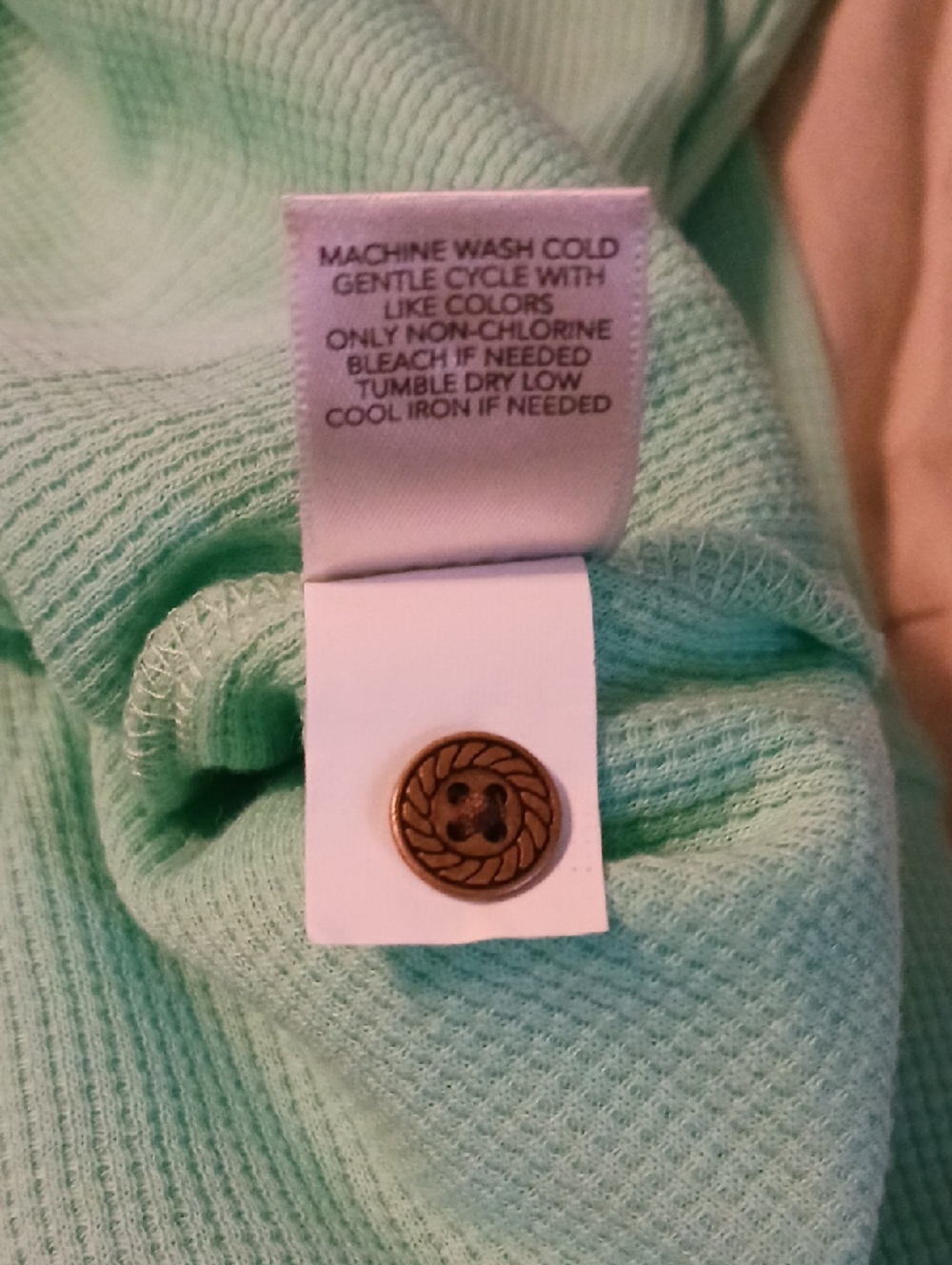 NWT Women's Cj Banks Pull Over Long Sleeve 6 Button 1/2 Rounded Neckline Top - Picture 8 of 8